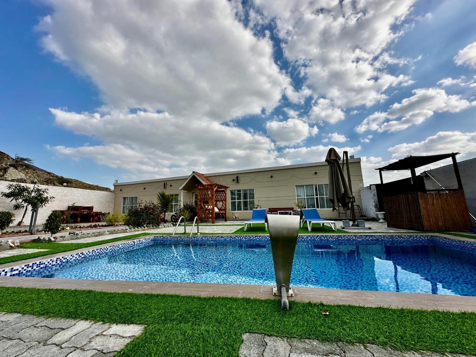 800 Mountain Resort Vacation House Эль-Фуджайра Экстерьер фото